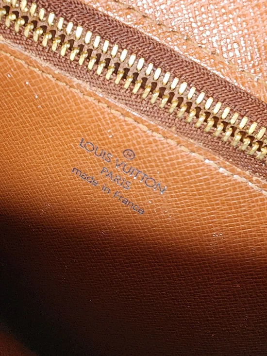 Auth Louis Vuitton Monogram Saint Cloud GM Shoulder Bag - Picture 13 of 16